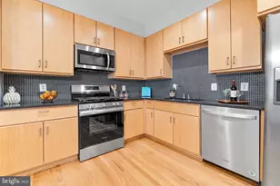 804 Ploy St, Baltimore, MD 21201 - Photo 11