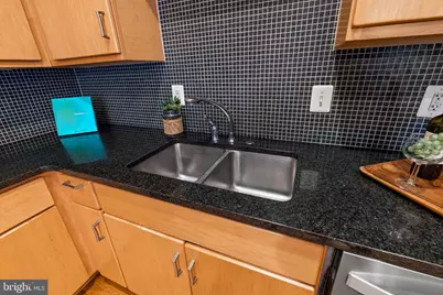 804 Ploy Street #3, Baltimore, MD 21201 - Photo 13