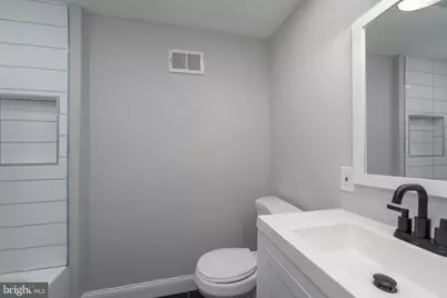635 S Lehigh Street, Baltimore, MD 21224 - Photo 21