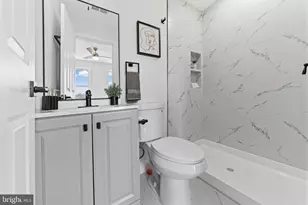2302 N Rosedale St, Baltimore, MD 21216 - Photo 19
