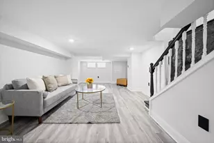 2302 N Rosedale St, Baltimore, MD 21216 - Photo 23