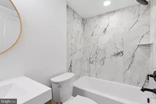 623 S Luzerne Ave, Baltimore, MD 21224 - Photo 29