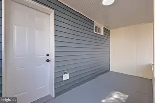 537 E Pontiac Ave, Baltimore, MD 21225 - Photo 31