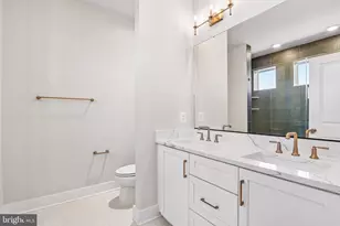 2804 Ferry Bar Dr, Baltimore, MD 21230 - Photo 27