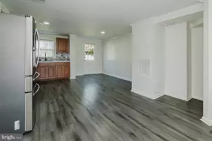 3818 W Bay Ave, Baltimore, MD 21225 - Photo 7