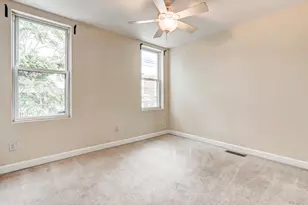 340 Ilchester Ave, Baltimore, MD 21218 - Photo 15