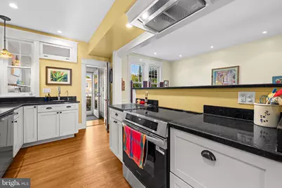 2905 Cresmont Avenue, Baltimore, MD 21211 - Photo 13