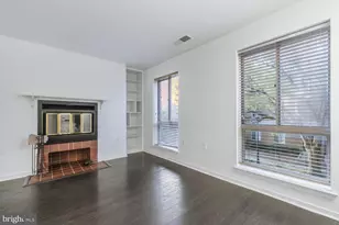 20 Andrew Pl, Baltimore, MD 21201 - Photo 7