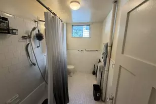 2902 N Loudon Ave, Baltimore, MD 21216 - Photo 35