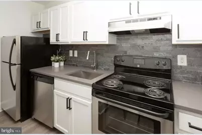 1038 N Calvert Street #2A, Baltimore, MD 21202 - Photo 3