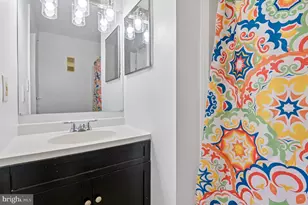 144 W Barre St, Baltimore, MD 21201 - Photo 13