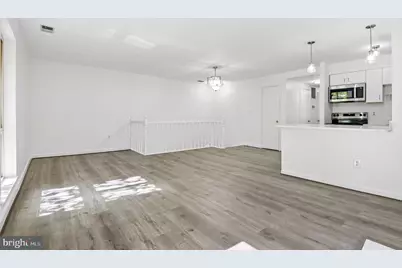 144 W Barre Street, Baltimore, MD 21201 - Photo 5
