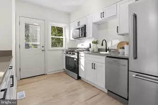 4042 Hillen Rd, Baltimore, MD 21218 - Photo 15