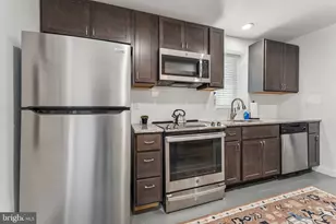 1709 Bank St, Baltimore, MD 21231 - Photo 11