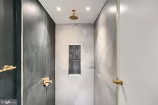 3318 E Baltimore St, Baltimore, MD 21224 - Photo 21