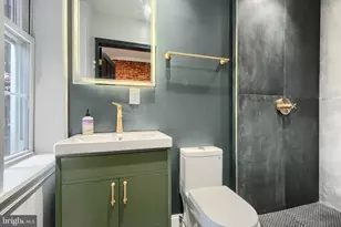 3318 E Baltimore St, Baltimore, MD 21224 - Photo 23