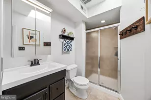 711 S Curley St, Baltimore, MD 21224 - Photo 29