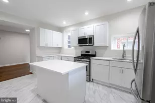 3323 Shannon Dr, Baltimore, MD 21213 - Photo 13