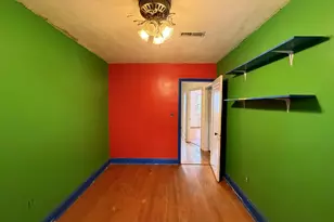 3720 Yolando Rd, Baltimore, MD 21218 - Photo 11