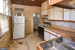 1902 N Forest Park Ave, Baltimore, MD 21207 - Photo 7