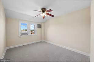 3434 Mayfield Ave, Baltimore, MD 21213 - Photo 9