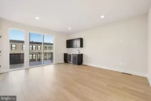 2725 Ferry Bar Dr, Baltimore, MD 21230 - Photo 3
