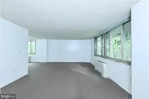 1 E University Parkway E, Baltimore, MD 21218 - Photo 17