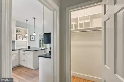 325 Broxton Road, Baltimore, MD 21212 - Photo 23