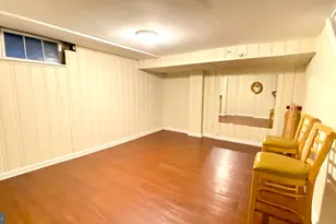 1004 Iris Ave, Baltimore, MD 21205 - Photo 15