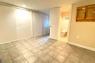 1004 Iris Ave, Baltimore, MD 21205 - Photo 17