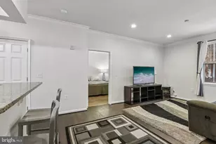 23 Pierside Dr, Baltimore, MD 21230 - Photo 13