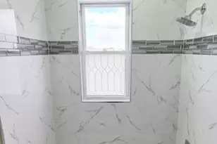 1809 E 32nd St, Baltimore, MD 21218 - Photo 15