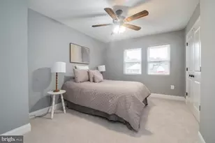 3715 Colborne Rd, Baltimore, MD 21229 - Photo 13