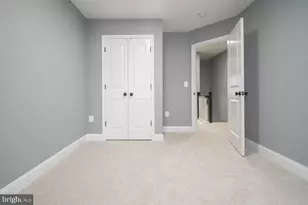 3715 Colborne Rd, Baltimore, MD 21229 - Photo 17