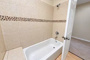 3708 Gelston Dr, Baltimore, MD 21229 - Photo 15