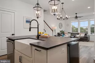 2508 W Peninsula Dr, Baltimore, MD 21230 - Photo 11