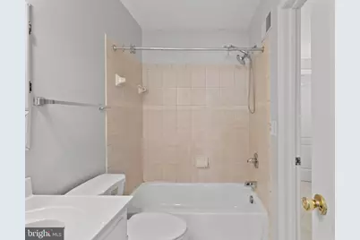 501 N Port Street, Baltimore, MD 21205 - Photo 23