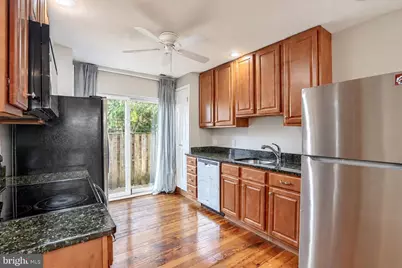 205 S Castle Street, Baltimore, MD 21231 - Photo 13