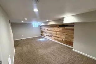3806 Colborne Rd, Baltimore, MD 21229 - Photo 11