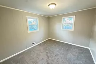 6828 Fait Ave, Baltimore, MD 21224 - Photo 15