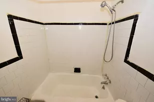 1132 Gleneagle Rd, Baltimore, MD 21239 - Photo 29