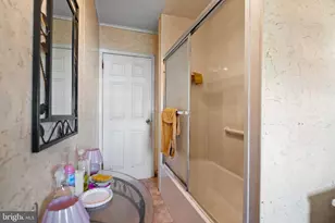 159 N Potomac St, Baltimore, MD 21224 - Photo 9