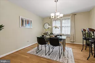 418 N Chapel Gate Ln, Baltimore, MD 21229 - Photo 5
