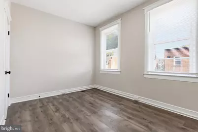 240 N Monastery Avenue, Baltimore, MD 21229 - Photo 17
