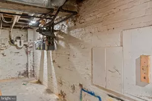 425 N Eutaw St, Baltimore, MD 21201 - Photo 37