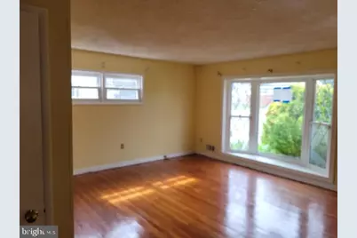 6219 Fair Oaks Avenue, Baltimore, MD 21214 - Photo 3