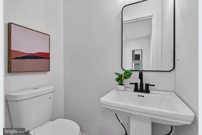 2414 E Chase Street, Baltimore, MD 21213 - Photo 11