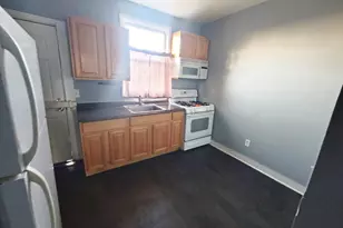 2213 Baker St, Baltimore, MD 21216 - Photo 9