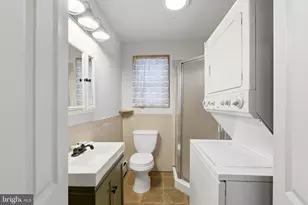 313 S Washington St, Baltimore, MD 21231 - Photo 17