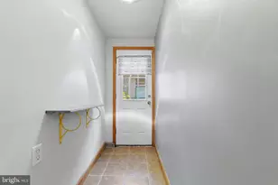 313 S Washington St, Baltimore, MD 21231 - Photo 15